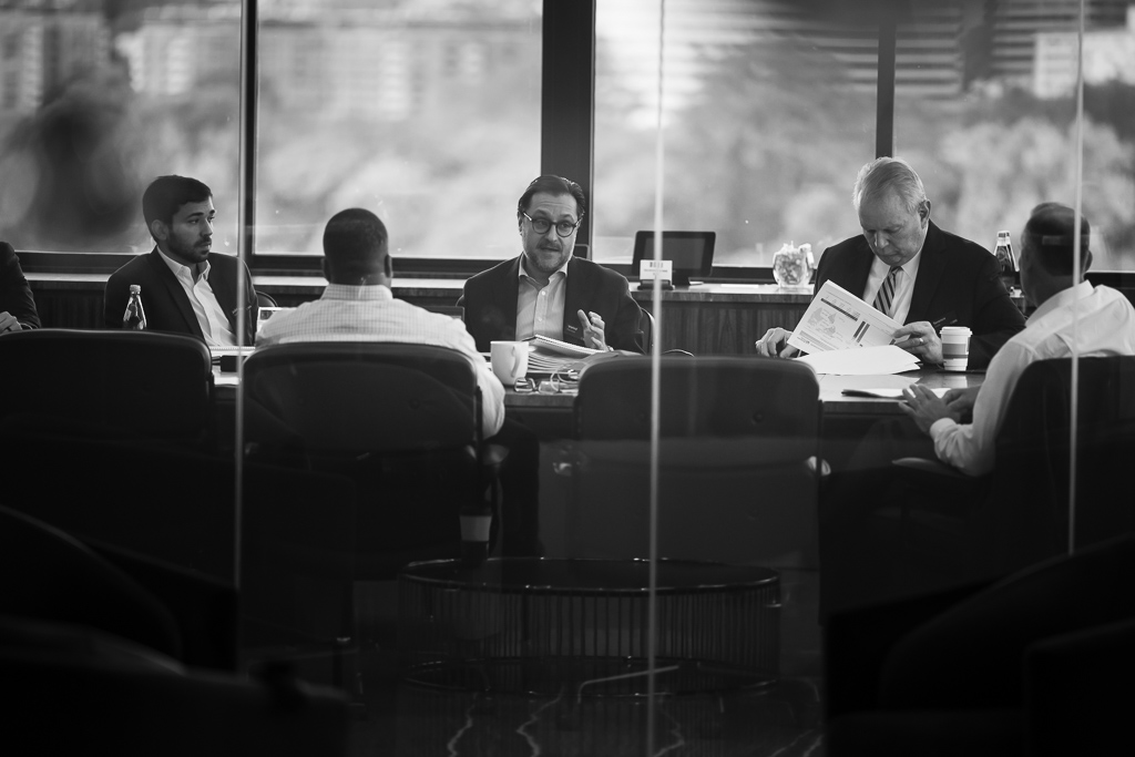 hills20231009-eig_office-0032