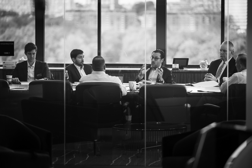 hills20231009-eig_office-0053
